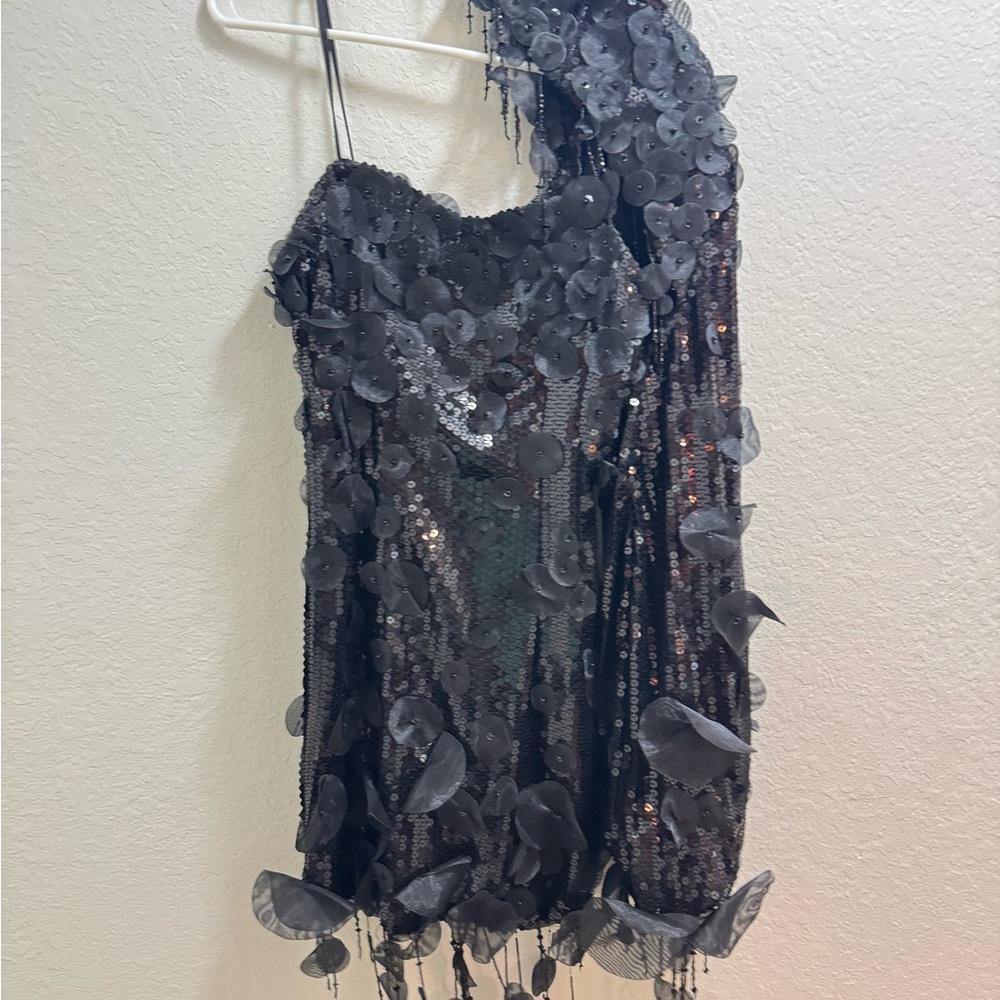 Sequin Embellished One-Shoulder Dress